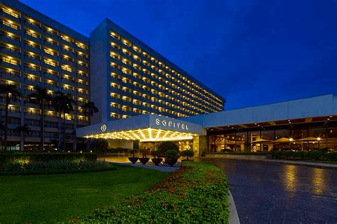 hotel near me within 800m|THE 10 CLOSEST Hotels to Sofitel Philippine Plaza Manila.